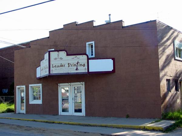 Linden Theatre - Recent Pic (newer photo)